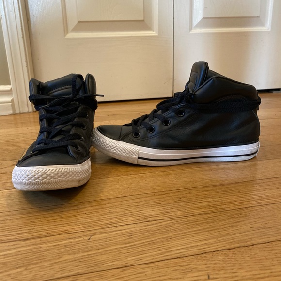 Leather Converse high tops (fit sz 8-8.5) - Picture 4 of 5